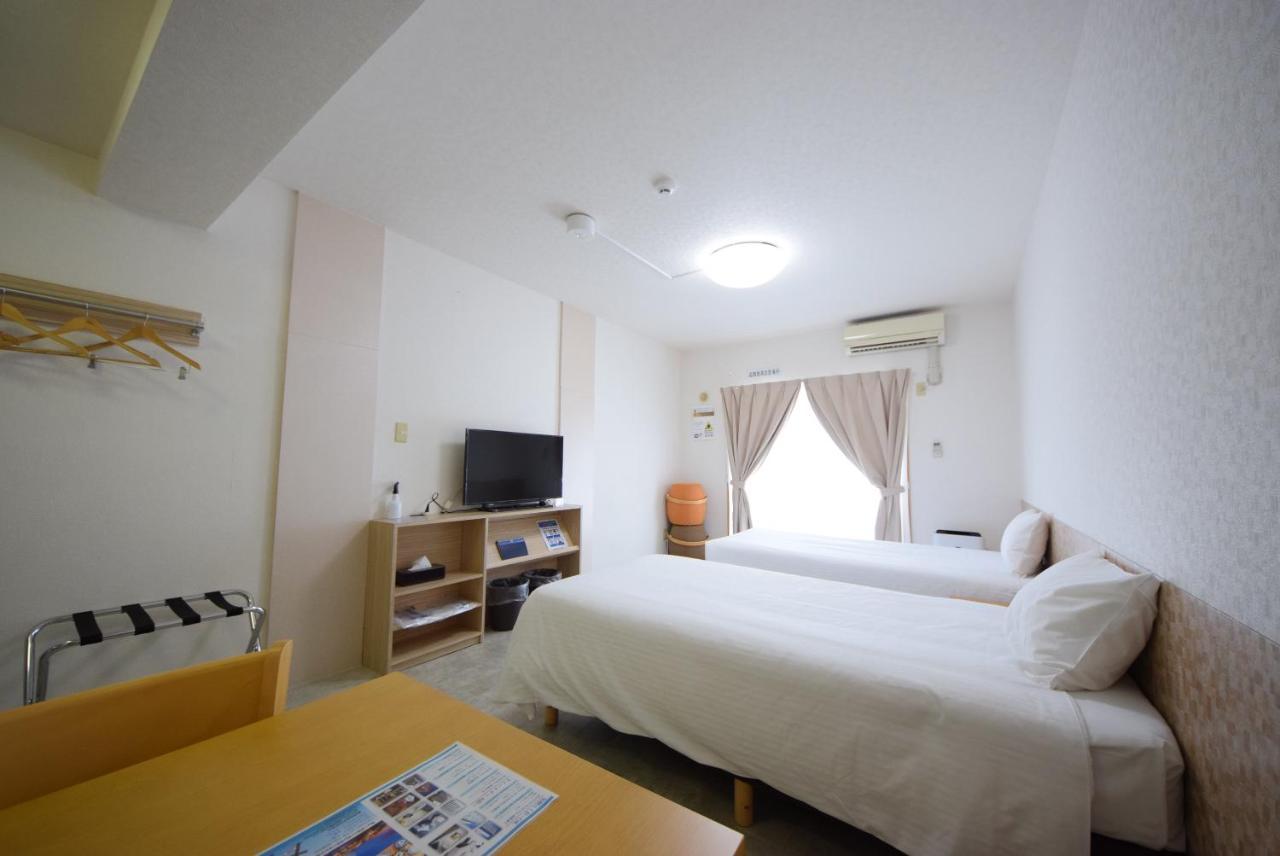 Stay In Sumuka Kokusai Street Tomari Exteriör bild