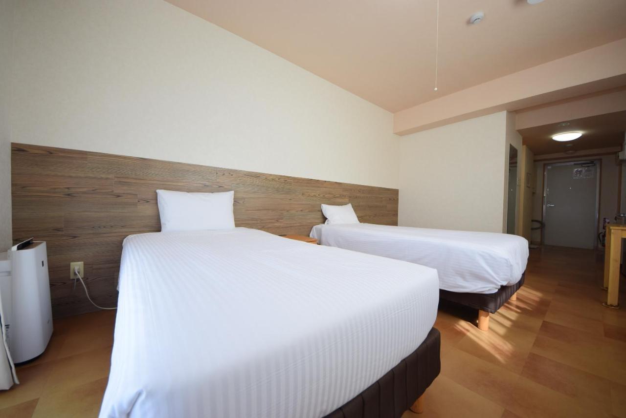 Stay In Sumuka Kokusai Street Tomari Exteriör bild