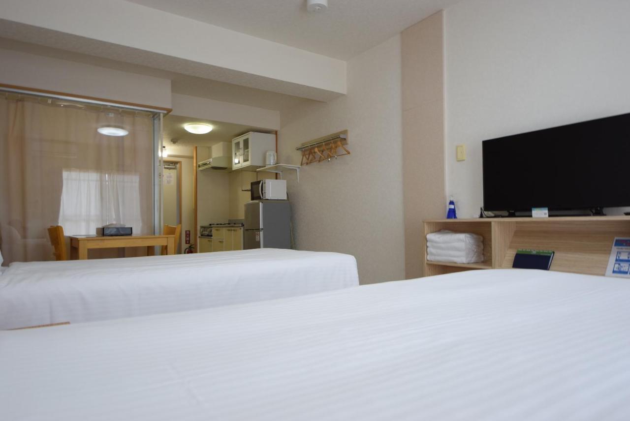 Stay In Sumuka Kokusai Street Tomari Exteriör bild