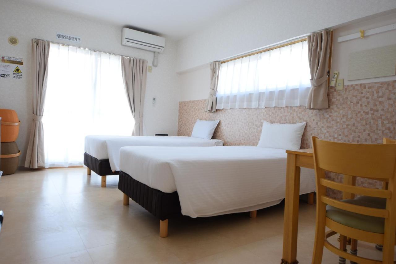 Stay In Sumuka Kokusai Street Tomari Exteriör bild